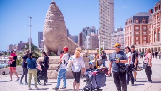 Vacaciones 2025: los 10 destinos más buscados en la costa atlántica y el dato alentador de Pinamar