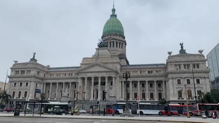 El Gobierno convocó a sesiones extraordinarias