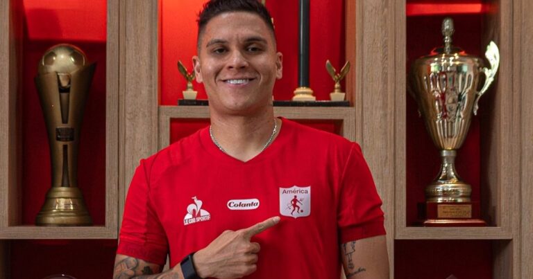 Qué dijo Juanfer Quintero sobre Racing durante su presentación en América de Cali