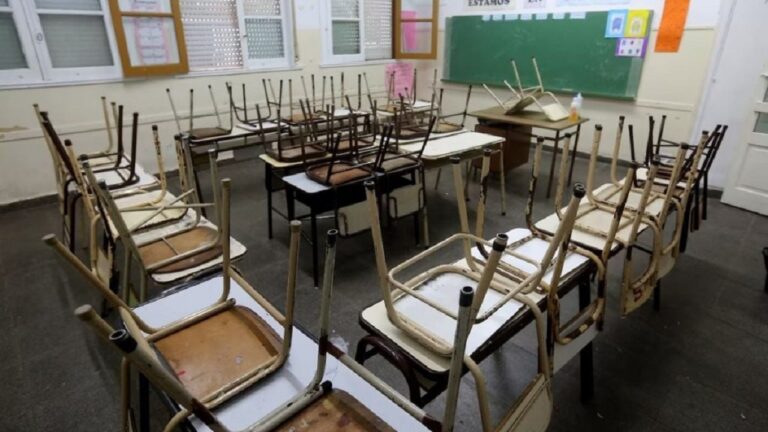 Rotundo fracaso de las paritarias y se confirma un nuevo paro de docentes