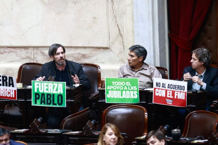 Del Caño: Desde el Frente de Izquierda exigimos la prórroga de la moratoria jubilatoria