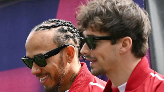 Bombazo a Ferrari en China: descalificaron a Hamilton y Leclerc, porque «no pasaron la VTV»
