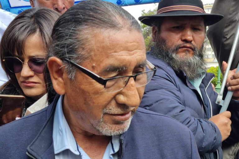 El exdictador se quedó sin partido: El FPV rompió el acuerdo con Evo Morales