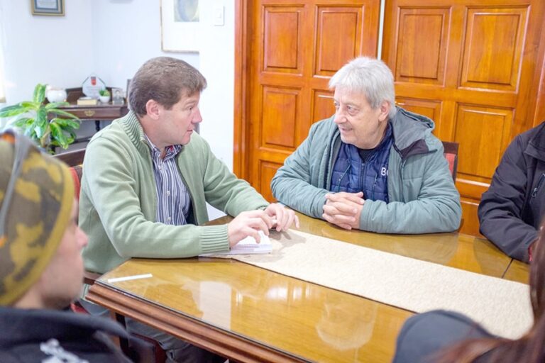 Gustavo Melella recibió a Abel Furlán