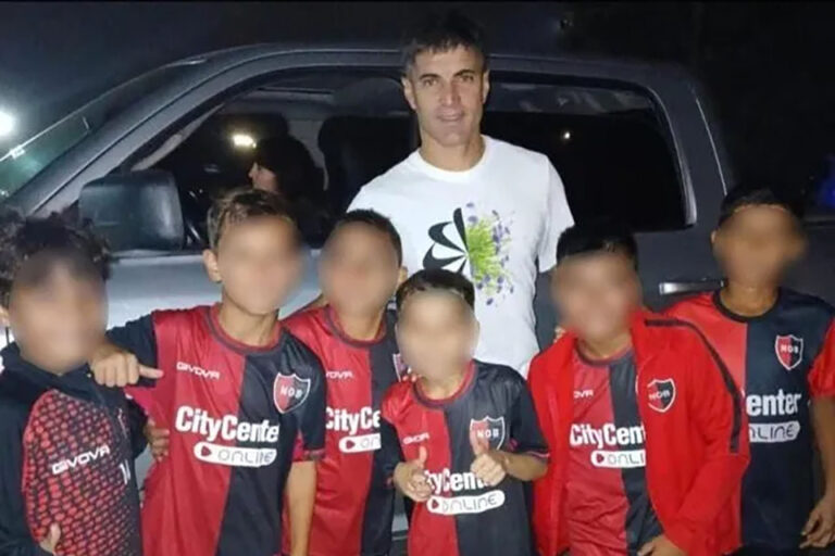 Newell’s desmitió la suspensión a los chicos que se sacaron la foto con Malcorra
