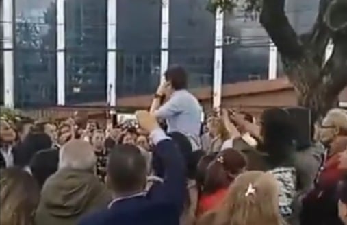 Miguel Uribe Turbay sigue en estado crítico y el gobierno investiga varias pistas