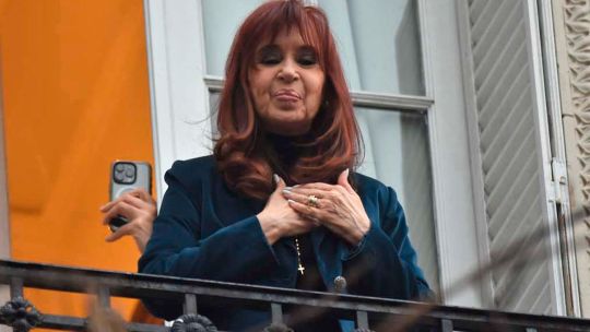 Encuesta: para el 45,7 %, Cristina Kirchner debe estar presa en una cárcel