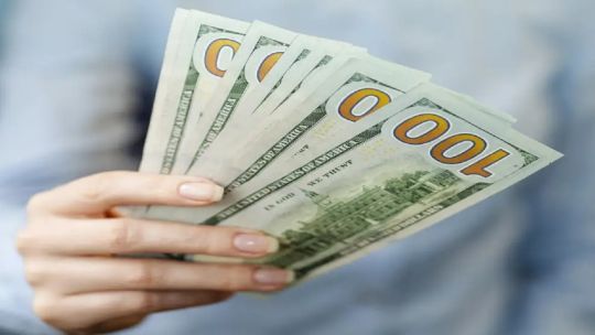 A cuánto cerro el dólar blue hoy jueves 17 de julio