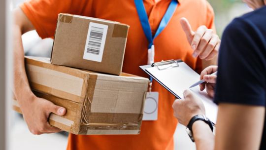 Boom de importaciones hormiga: sólo en mayo ingresaron más de USD 50 M y pronostican un nuevo pico en julio