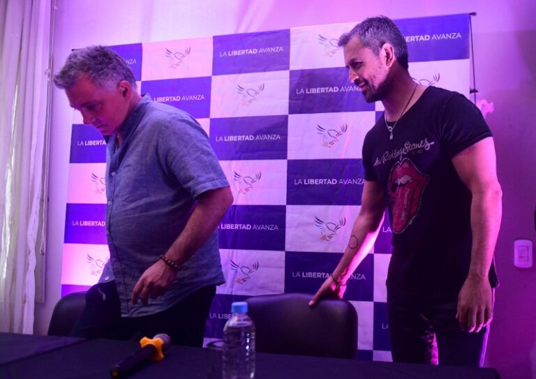 Caputo puenteó a Pareja y a Menem con Milei para meter candidatos en las listas