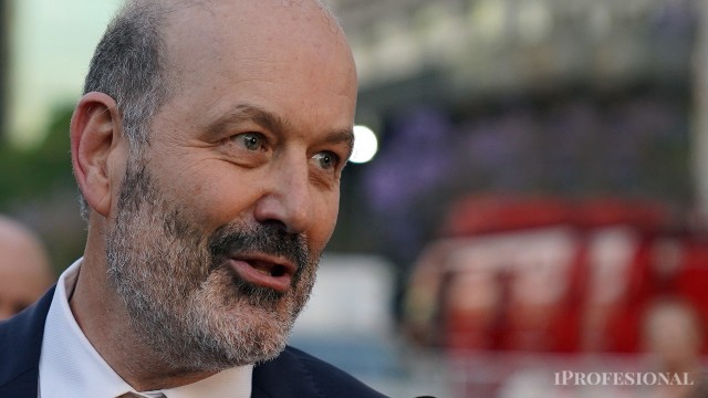 Sturzenegger propuso aplicar «método de la Revolución Francesa» a jueces