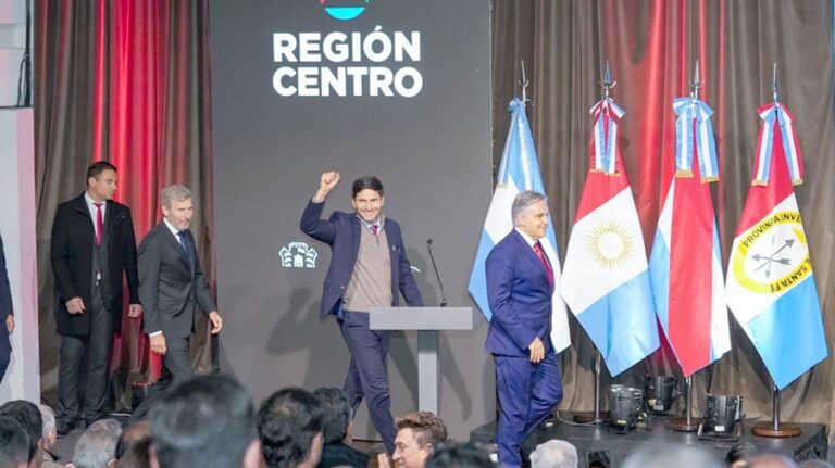 Pullaro, Llaryora y Frigerio reclamaron más federalismo