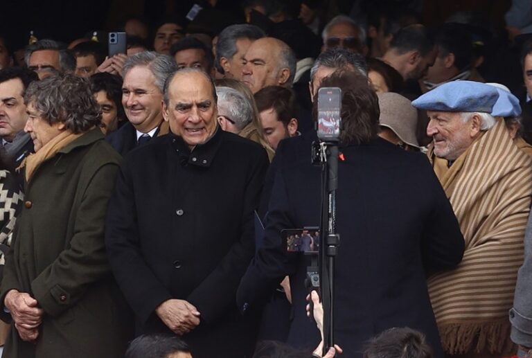 Por qué ahora Karina y Milei tuvieron que rogarle a Francos que no se fuera a Londres?