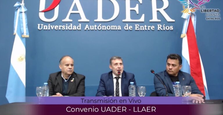 No pasarán. Repudiamos el acuerdo del Rector de la UADER con la LLA