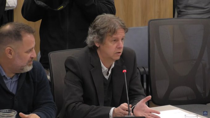 Castillo: «Estamos frente a una emergencia sanitaria y el Ministerio de Salud sigue en silencio»