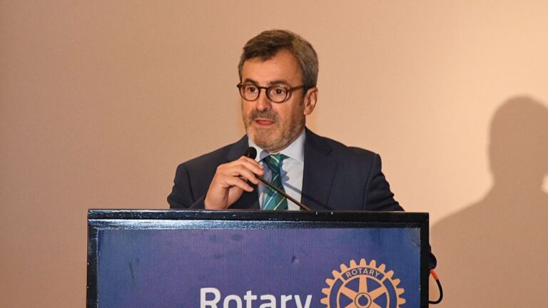 El presidente de la UIA destacó el orden macro, pero reclamó baja de tasas y reformas estructurales
