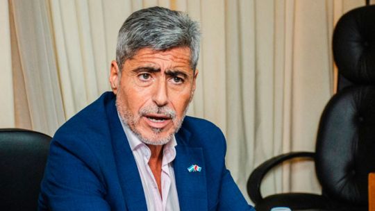 Córdoba se diferencia de la Nación en la tenencia de armas: «Es un peligro»