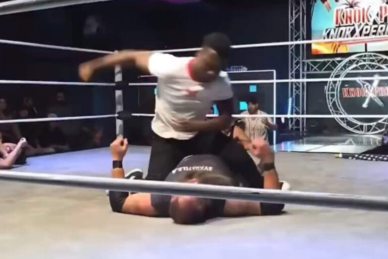 Escándalo en la lucha libre: el hijo de Rampage Jackson dejó hospitalizado a un rival