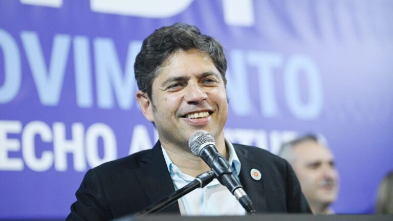 Axel Kicillof debuta en la campaña nacional de Fuerza Patria y comparte acto con Jorge Taiana