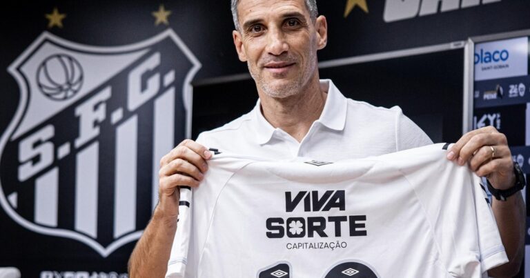 «Quiero ayudar», la promesa del tercer DT argentino que tendrá Neymar para rescatar al Santos de Brasil de la crisis