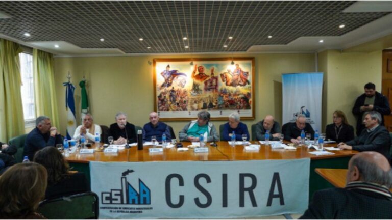 Día de la Industria: gremios alertan sobre crisis y denuncian 130.000 puestos de trabajo perdidos