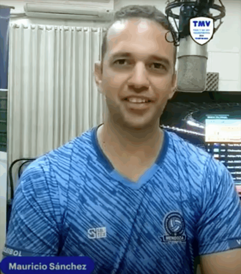 Mauricio Sánchez: «En el Club tenemos jugadoras que en un futuro pueden ser partícipes de una Liga Nacional»