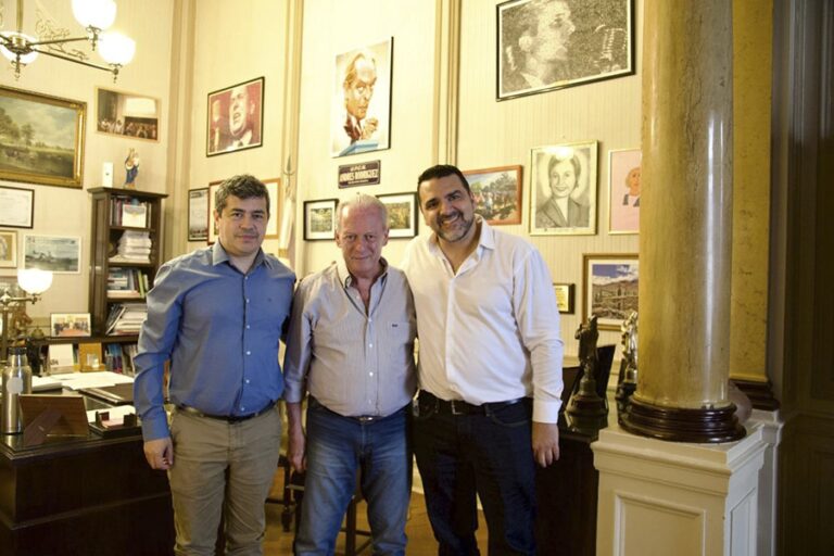 Vuoto se reunió con Andrés Rodríguez, de UPCN