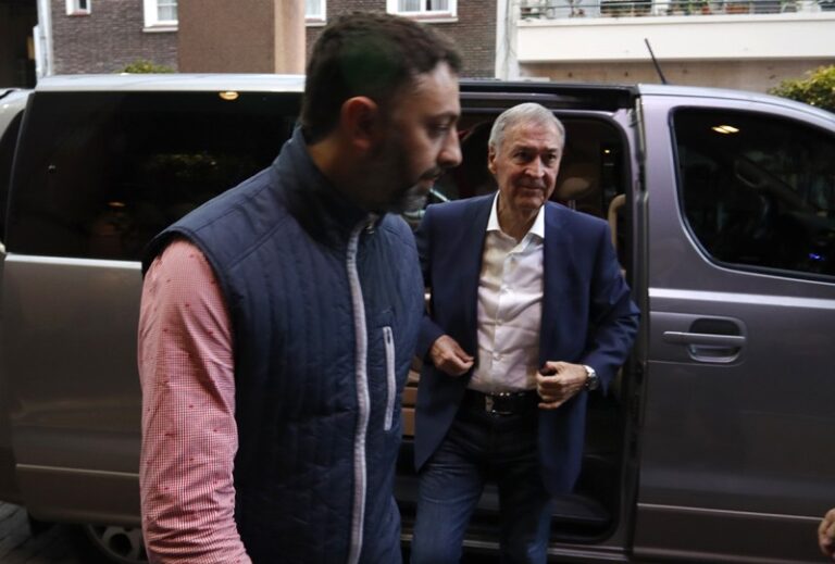 Schiaretti asume como diputado y garantiza a Milei su voto para la reforma laboral