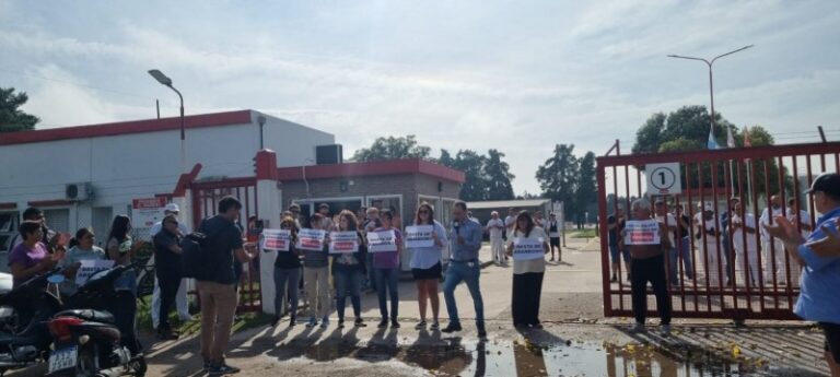 Lácteos Verónica está al borde del cierre y peligran 700 puestos de trabajo