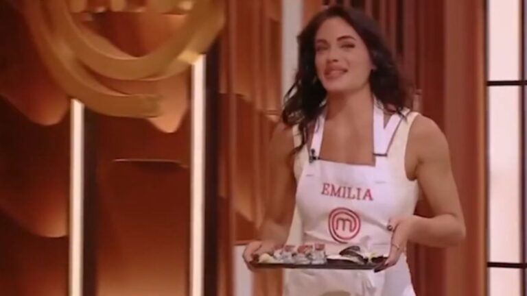 Tensión en MasterChef: Germán Martitegui cruzó con dureza a Emilia Attias por su sushi