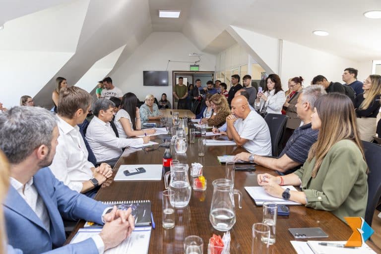 Reunión conjunta de comisiones permanentes en la Legislatura