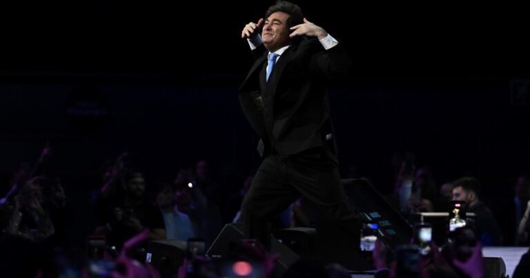 Javier Milei cerró su gira por Madrid, llamó «impresentable» a Pedro Sánchez y volvió a apuntar contra los empresarios argentinos