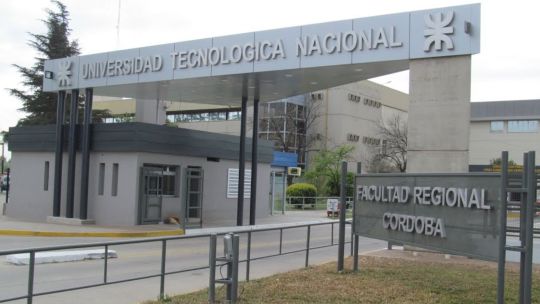 Córdoba: la UTN presentó una herramienta que bloquea estafas digitales en tarjetas